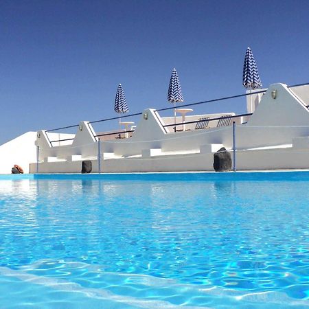 Adamastos Hotel Akrotiri  Exterior photo