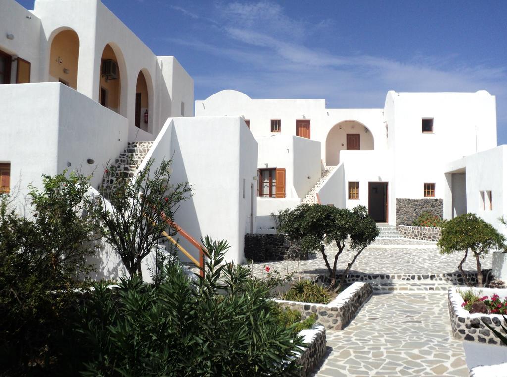 Adamastos Hotel Akrotiri  Exterior photo