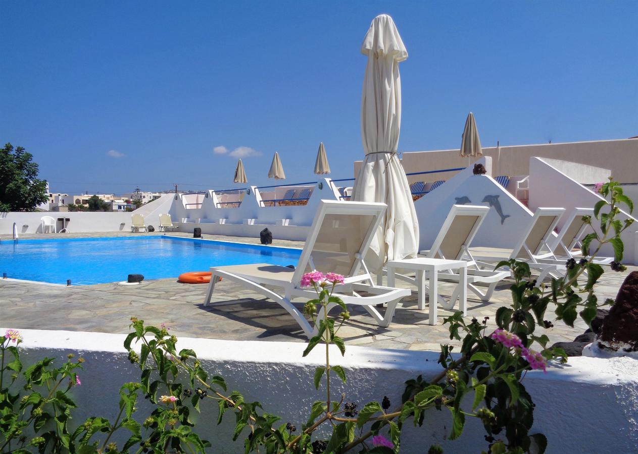 Adamastos Hotel Akrotiri  Exterior photo