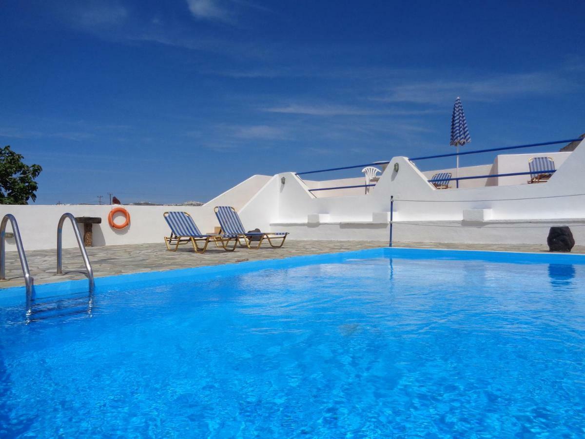 Adamastos Hotel Akrotiri  Exterior photo